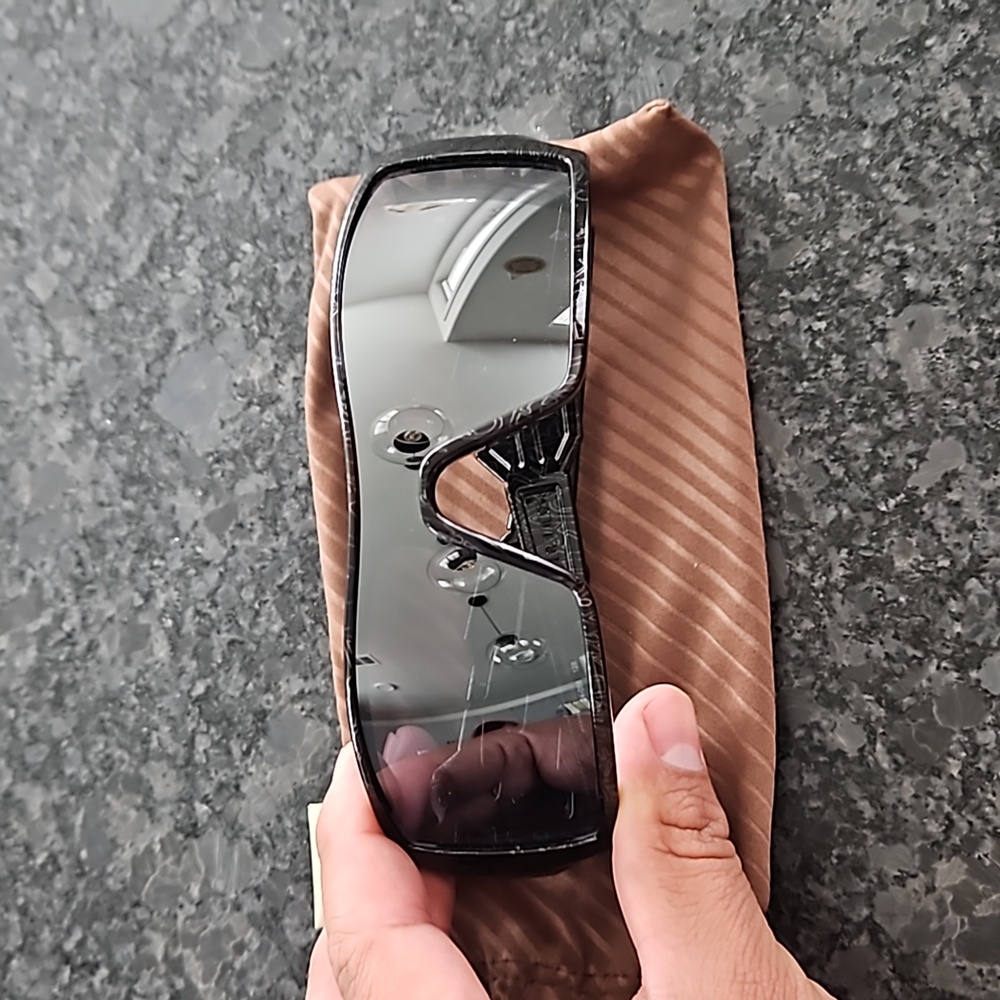 Men's Oakley Oil Rigs